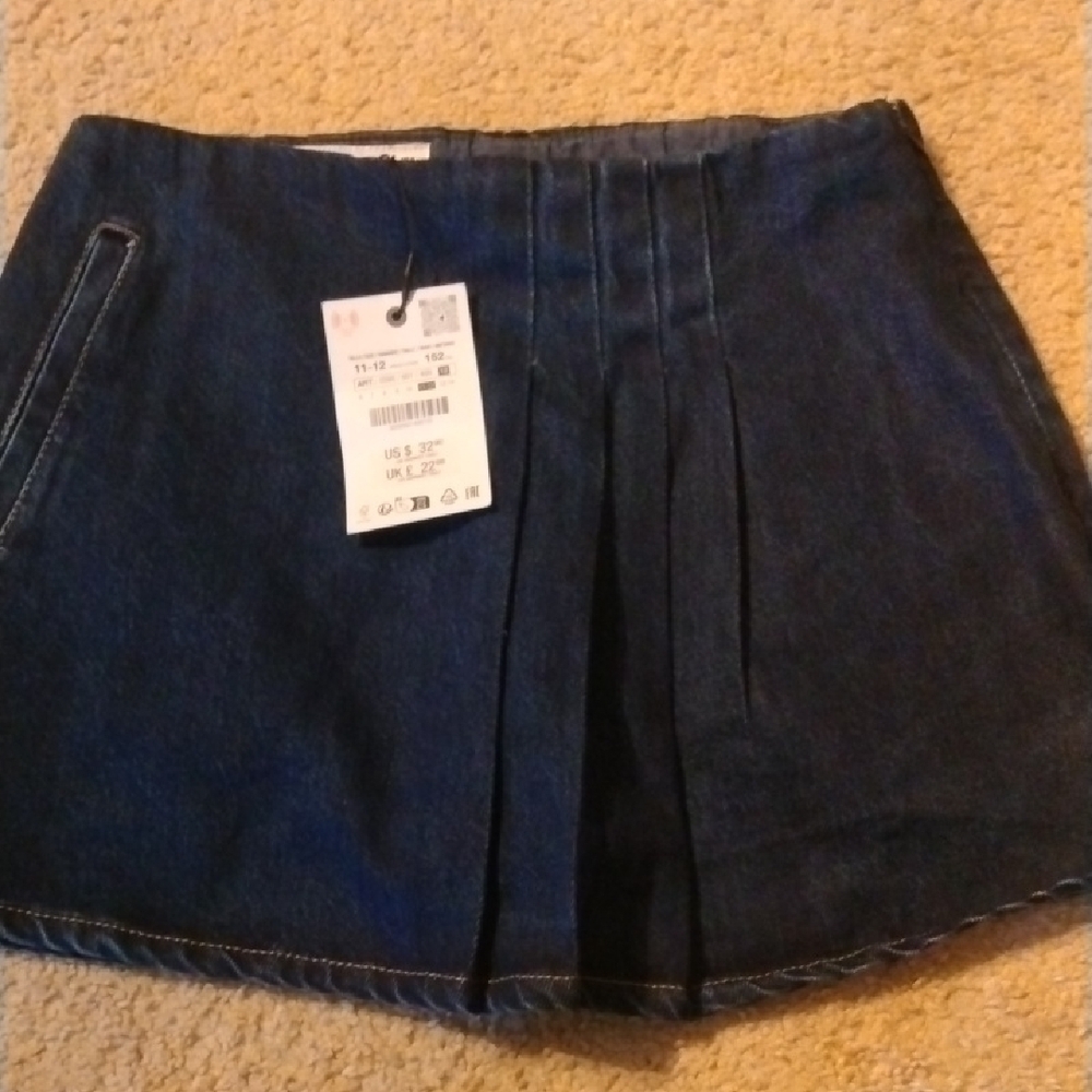 Zara : Girl's Pleated Denim Skirt ( Size 11-12) Nwts $15